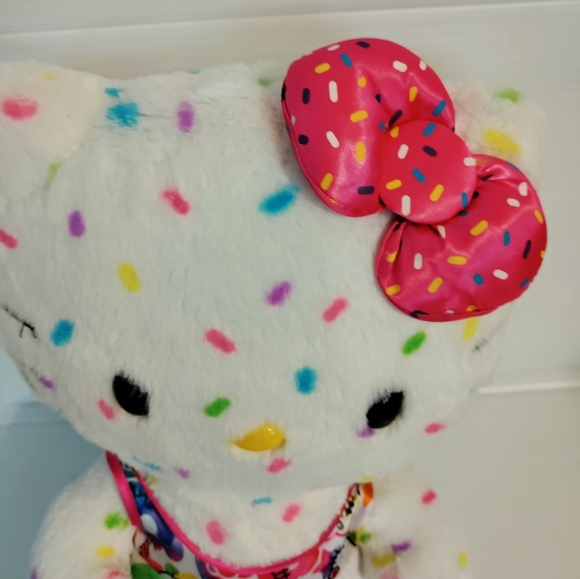 Build A Bear Hello Kitty 40th Anniversary Plush White Confetti Sprinkles - Picture 11 of 12
